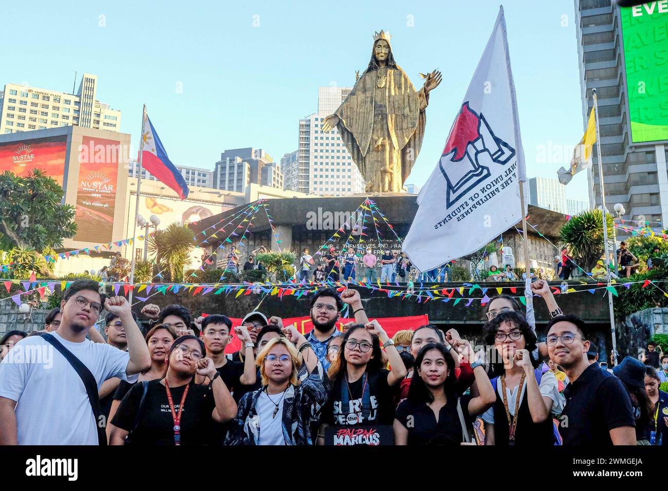 Thousands of Filipino activists commemorated the 38th EDSA People Power Uprising Multiple progressive organizations and faith-based groups gathered at the EDSA Shrine in Mandaluyong City, Philippines on 25 February 2024 to commemorate the 38th anniversary of the EDSA People Power Uprising. Activists portrayed the commemoration by mourning at the casket of freedom and democracy as a sign of the death of the hallmarks of democratic governance. They criticized the current endeavor of politicians to amend the protectionist economic provision of the 1987 Constitution, or Charter Change  ChaCha , as Stock Photo