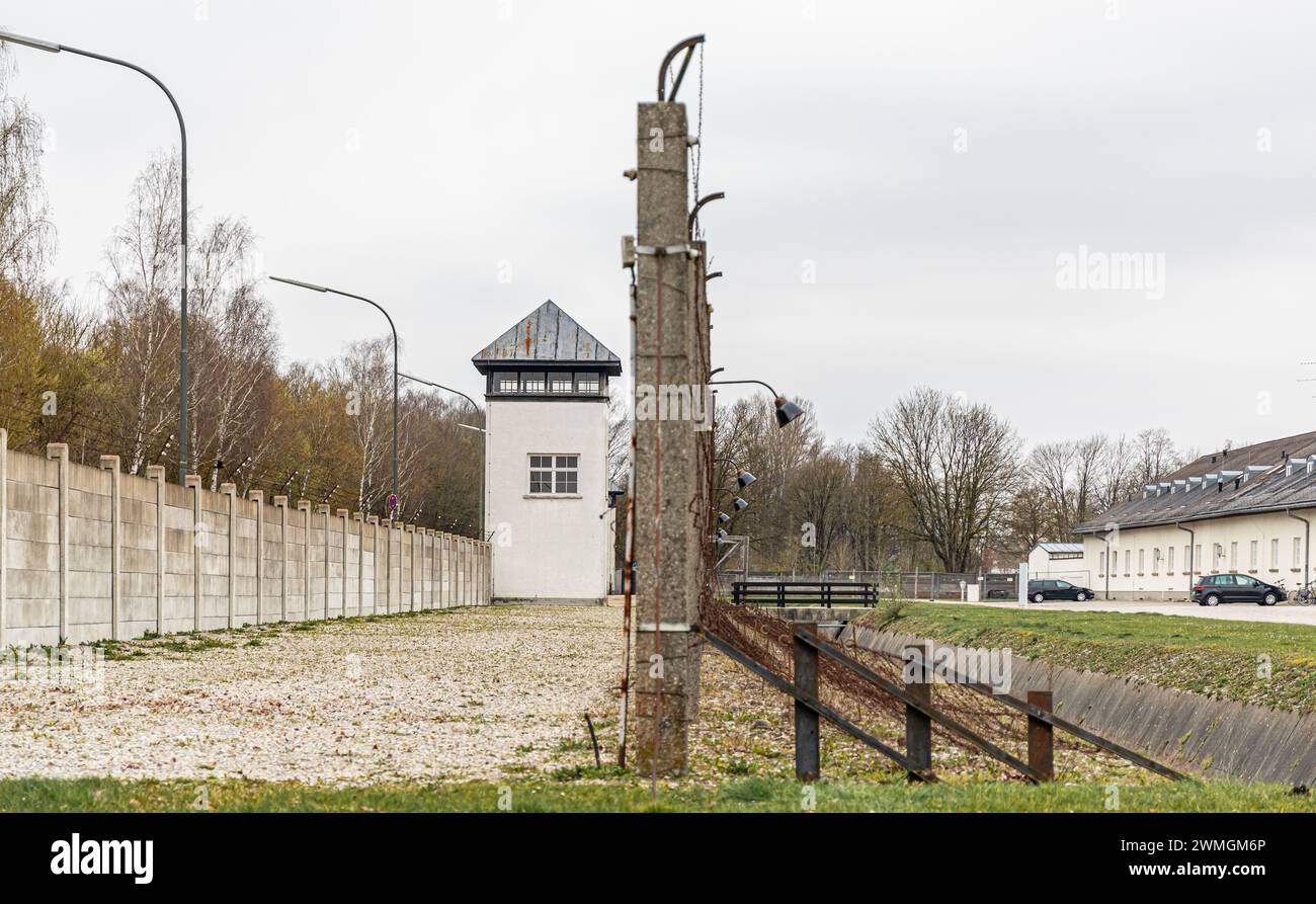Die Bewachungsanlage im Konzentrationslager Dachau bestand aus insgesamt sieben Wachtürmen, sowie einem Sicherheitsbereich mit unter anderem einem Gra Stock Photo