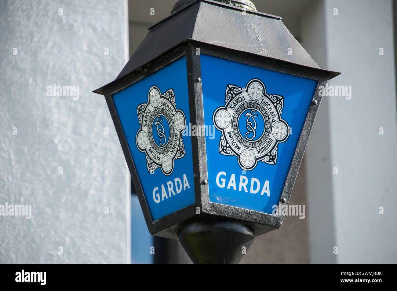 Garda siochana logo hires stock photography and images Alamy