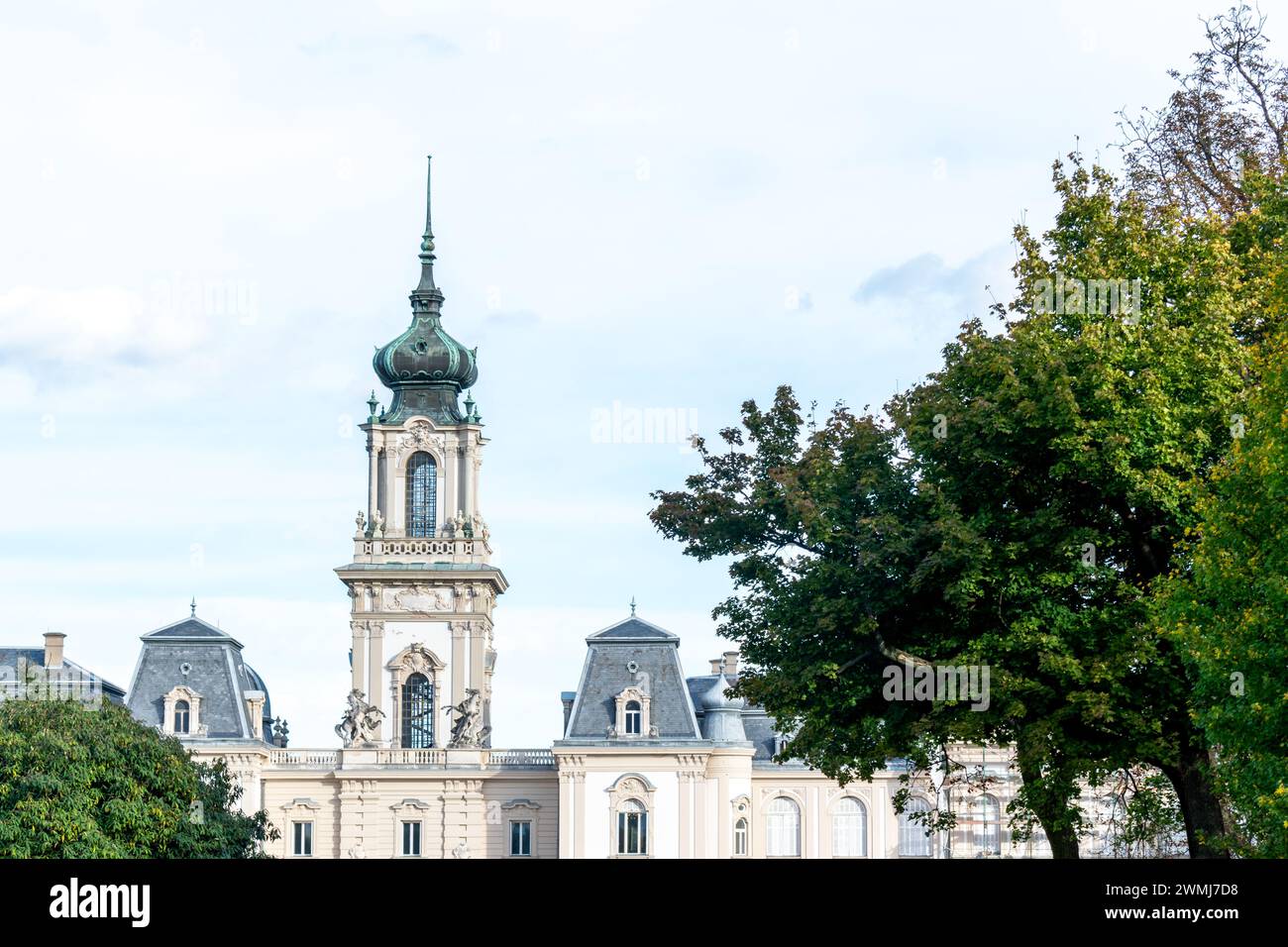 18th century tower house hi-res stock photography and images - Alamy