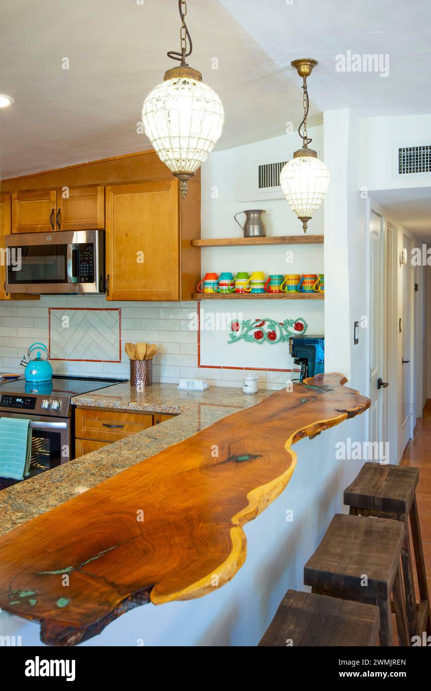 Home homes interior table hi-res stock photography and images - Alamy