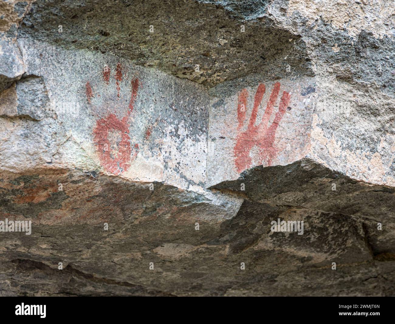Paredón de las Manos, painting of hands at the wall, cave painting, Villa Cerro Castillo, Patagonia, Chile Stock Photo
