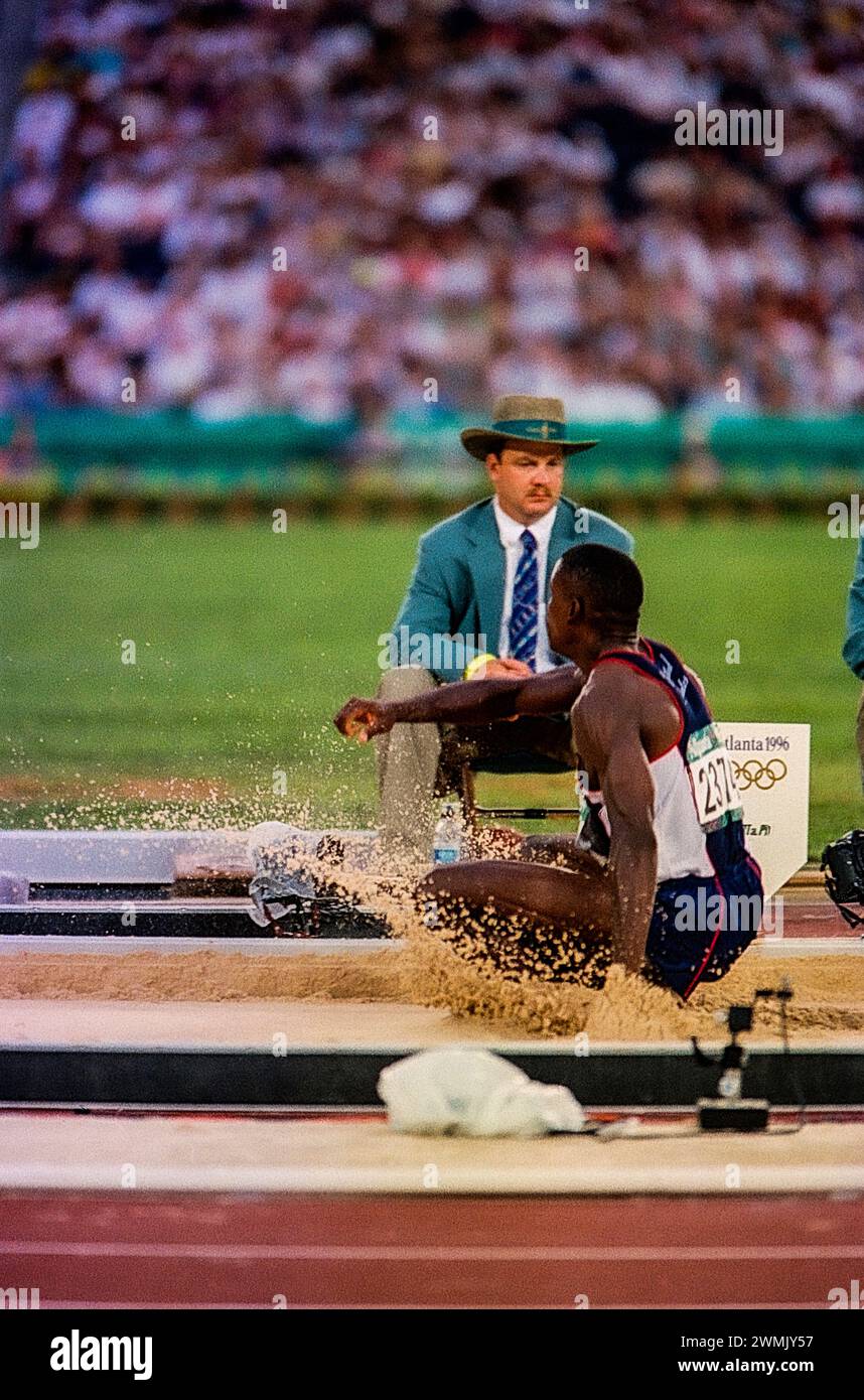 Carl Lewis (USA) win the gold medal in the long jump at the 1996 Olympic Summer Games. Stock Photo