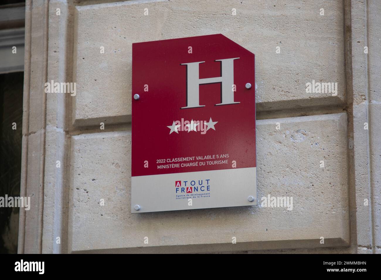 Bordeaux , France - 02 15 2024 : hotel french Quality Tourism text logo ...