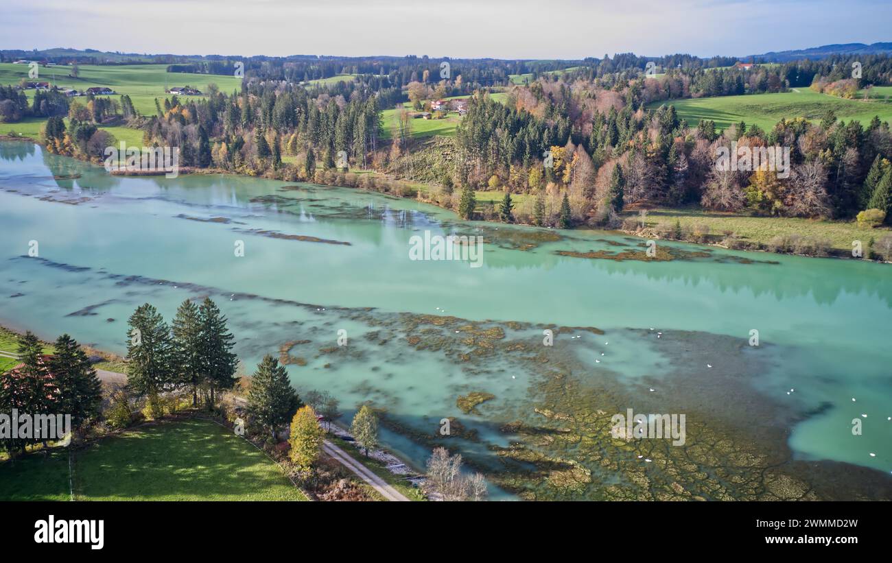 View rolling hills meandering hi-res stock photography and images - Alamy