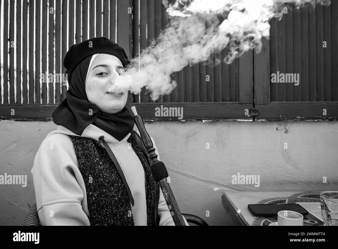 Tomoqni oyoq osti qilish