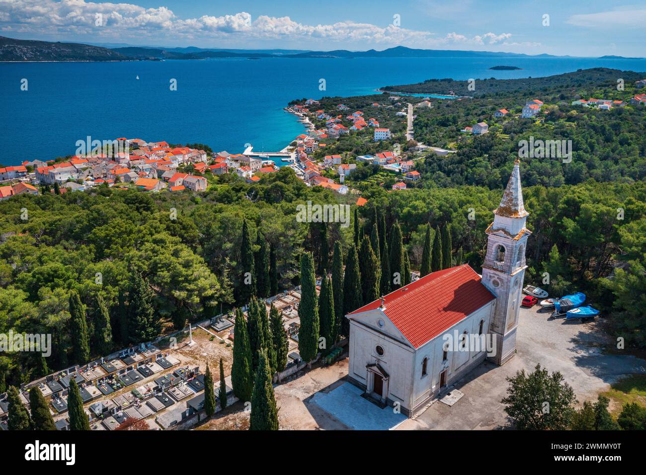 Mali Iž, island Iž Stock Photo - Alamy