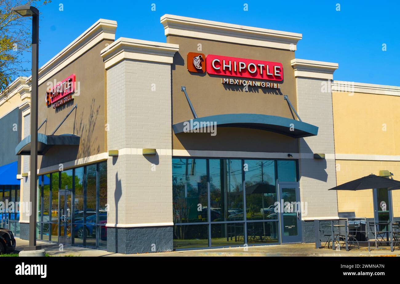 Ocala, Florida 2-26-2024 Chipotle Mexican Grill is a chain of American restaurants serving specializing in bowls, tacos, and Mission burritos made to Stock Photo