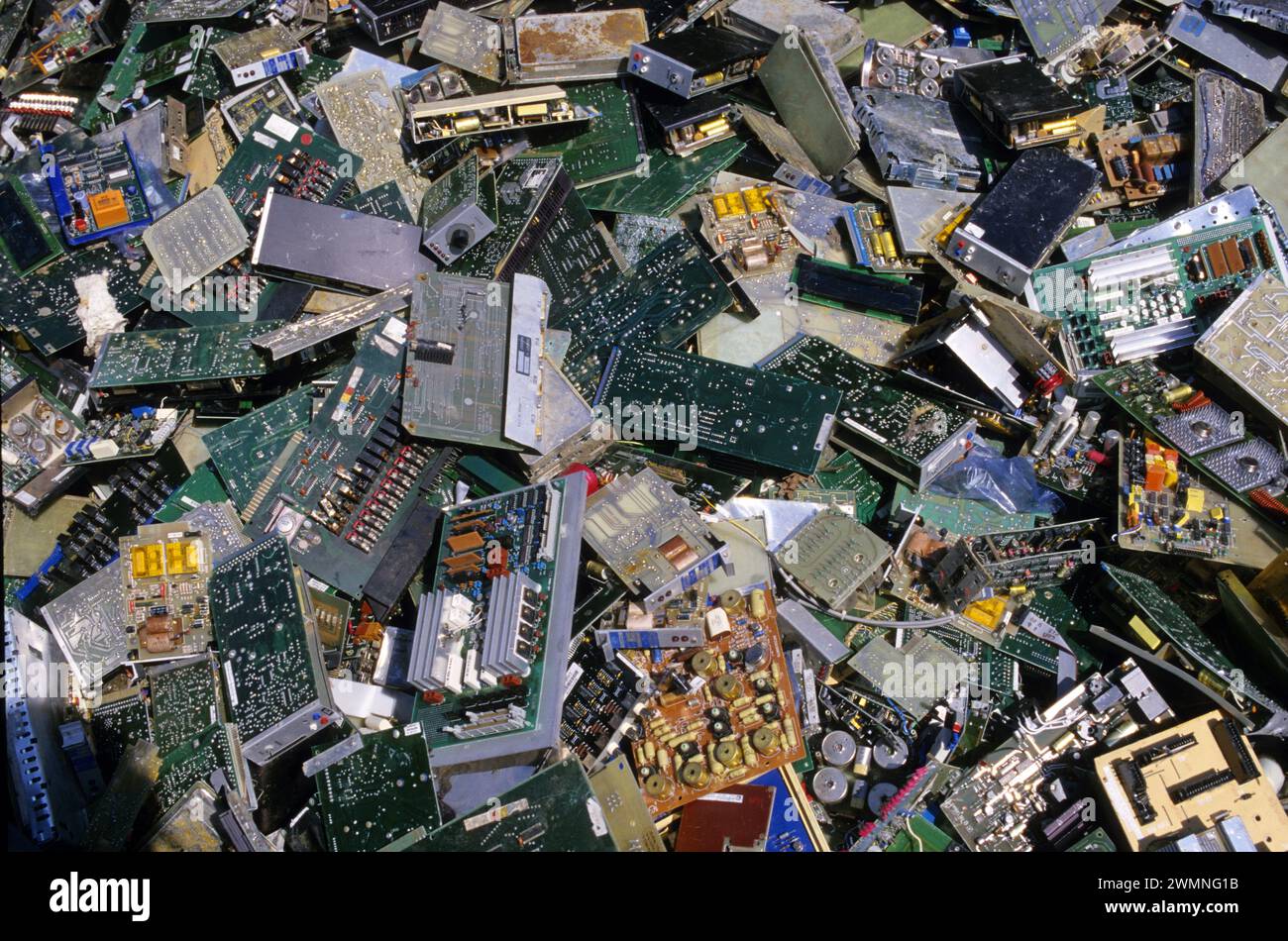 sustainable development recycling electronics computers chips