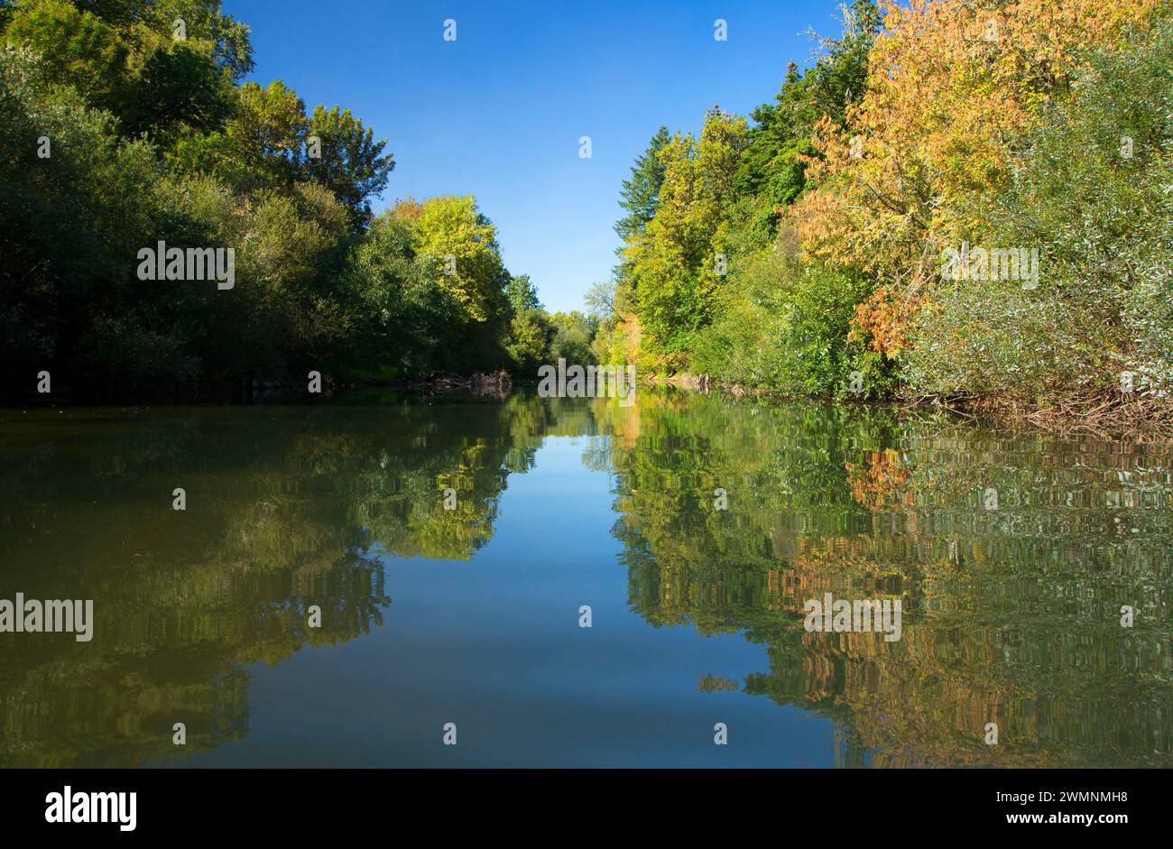 Luckiamute River, Luckiamute Landing State Park, Oregon Stock Photo Alamy