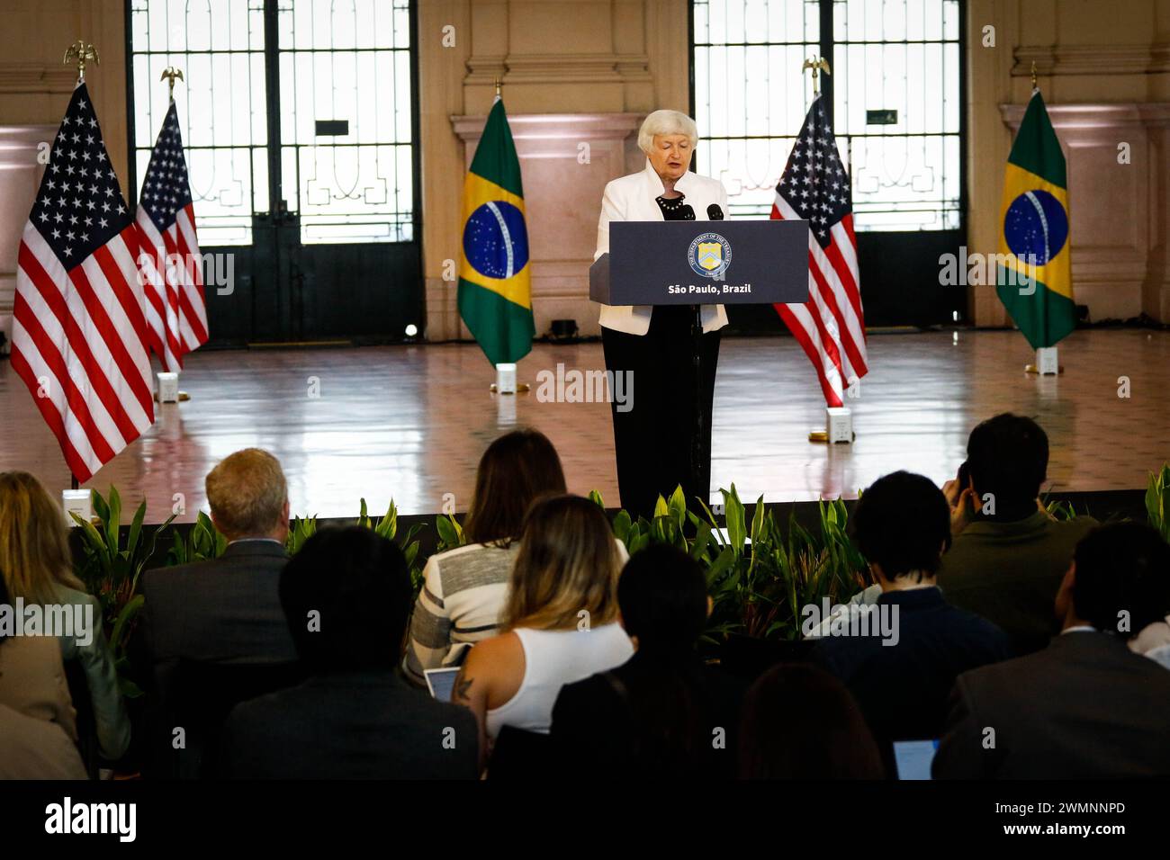 SÃO PAULO, SP - 27.02.2024: JANET YELLEN EM SÃO PAULO - Amcham is promoting this Tuesday (27) at Sala São Paulo in the central region of the capital of São Paulo, the event AMCHAM 200Anos de Negocios, with the special participation of the Secretary of the Treasury of the United States of America, Janet Yellen, where topics of bilateral cooperation in economics, finance and sustainability. In the photo, the Secretary of the Treasury of the United States of America, Janet Yellen. (Photo: Aloisio Mauricio/Fotoarena) Credit: Foto Arena LTDA/Alamy Live News Stock Photo