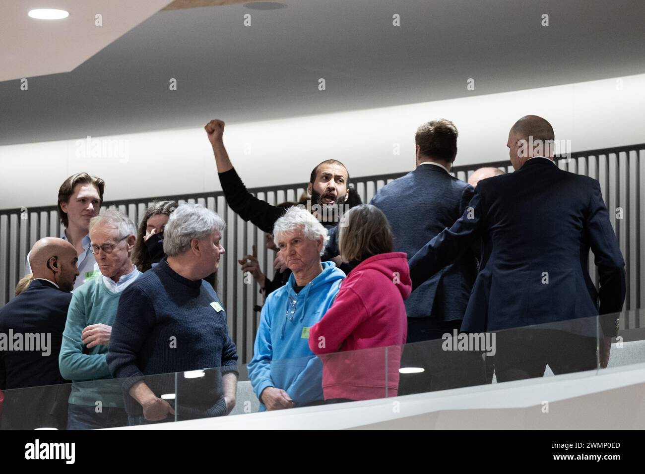 The Hague, Netherlands. 27th Feb, 2024. THE HAGUE - Pro-Palestinian activists disrupt Van Agt's commemoration in the House of Representatives. Van Agt held prominent positions in four cabinets for more than ten years. ANP ROBIN VAN LONKHUIJSEN netherlands out - belgium out Credit: ANP/Alamy Live News Stock Photo