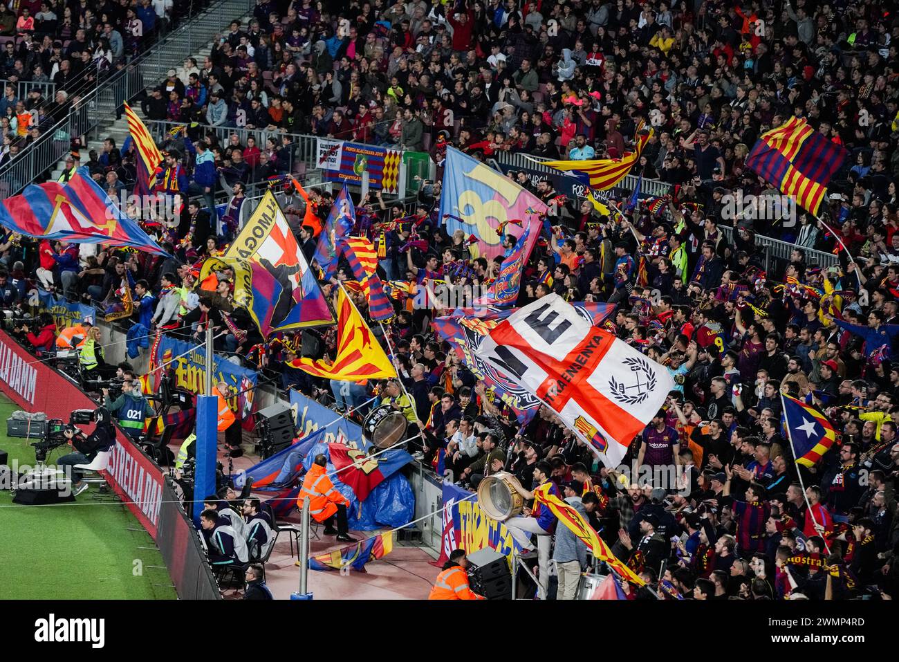 culers-fans-hi-res-stock-photography-and-images-alamy