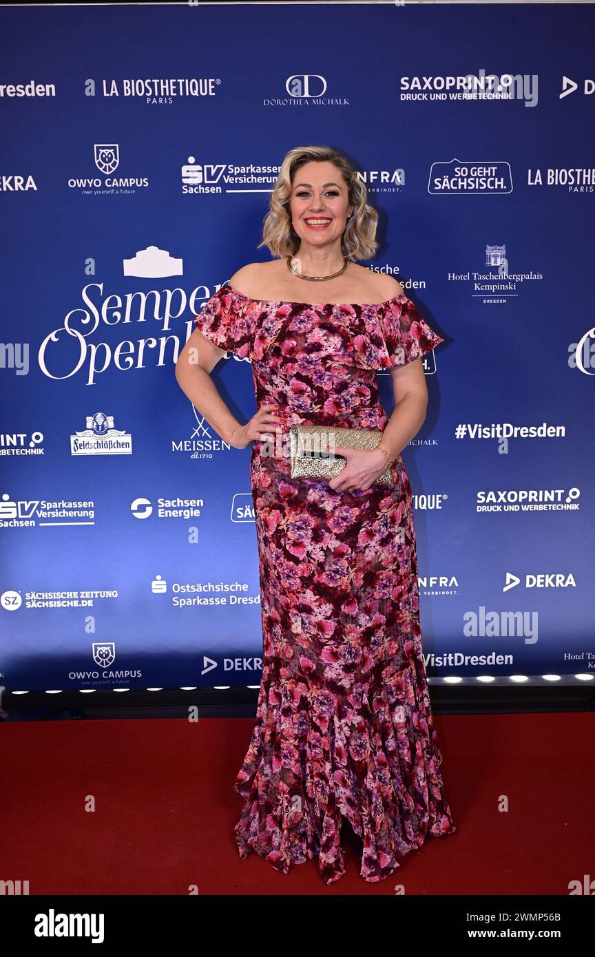 Ruth Moschner beim 16. SemperOpernball 2024 in der SemperOper. Dresden ...