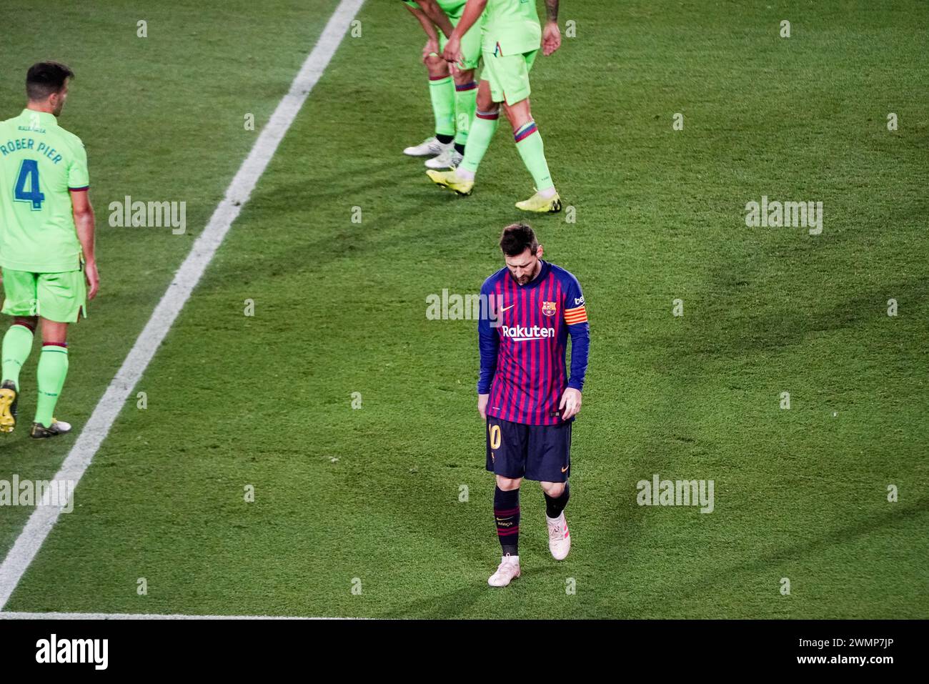 LIONEL MESSI, BARCELONA FC, 2019: Lionel Messi walks to the touchline with his head bowed. The final game of the La Liga 2018-19 season in Spain between Barcelona FC and Levante at Camp Nou, Barcelona on 27 April 2019. Barca won the game 1-0 with a second half Messi goal to clinch back-to-back La Liga titles and their eighth in 11 years. Stock Photo