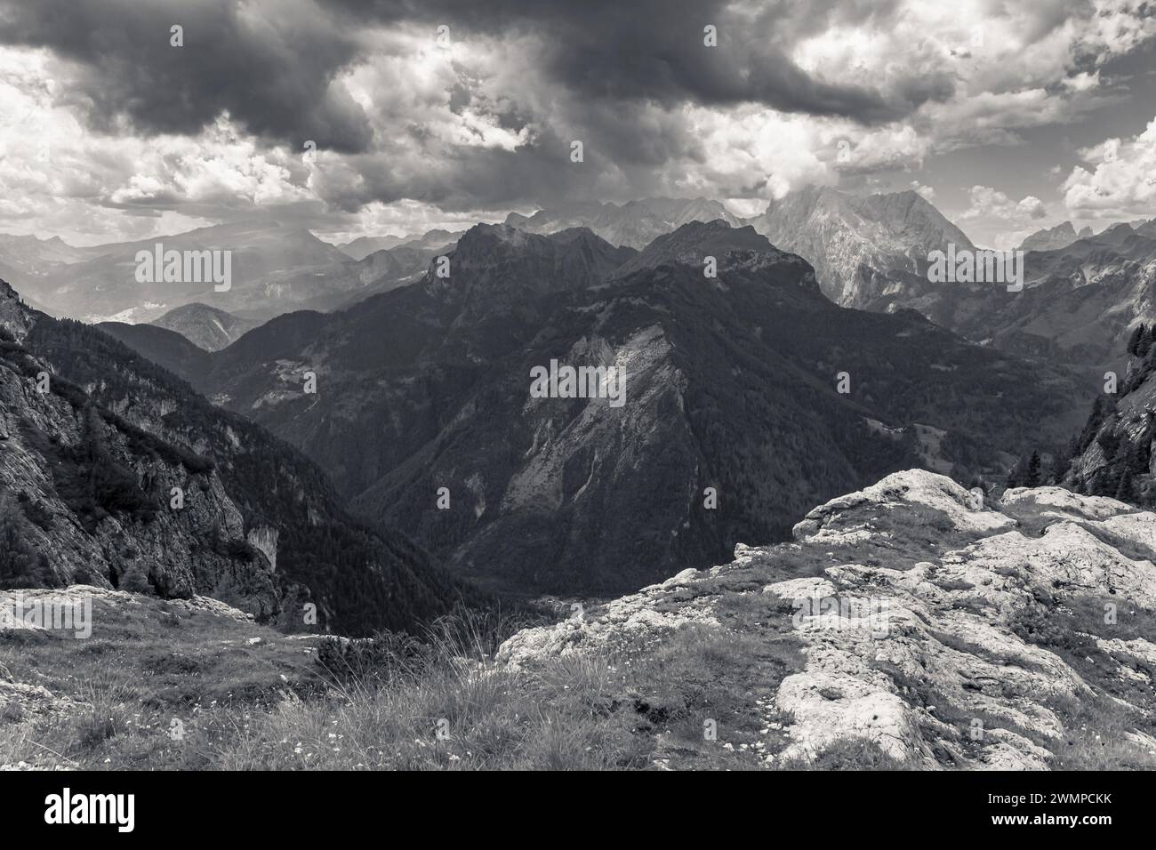 Highlands black white hi-res stock photography and images - Alamy