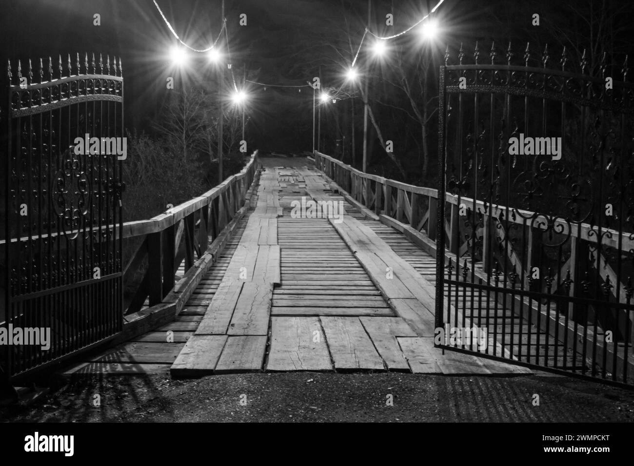 The bridge over the Bistrita river in the Zugreni gorges, Romania Stock Photo