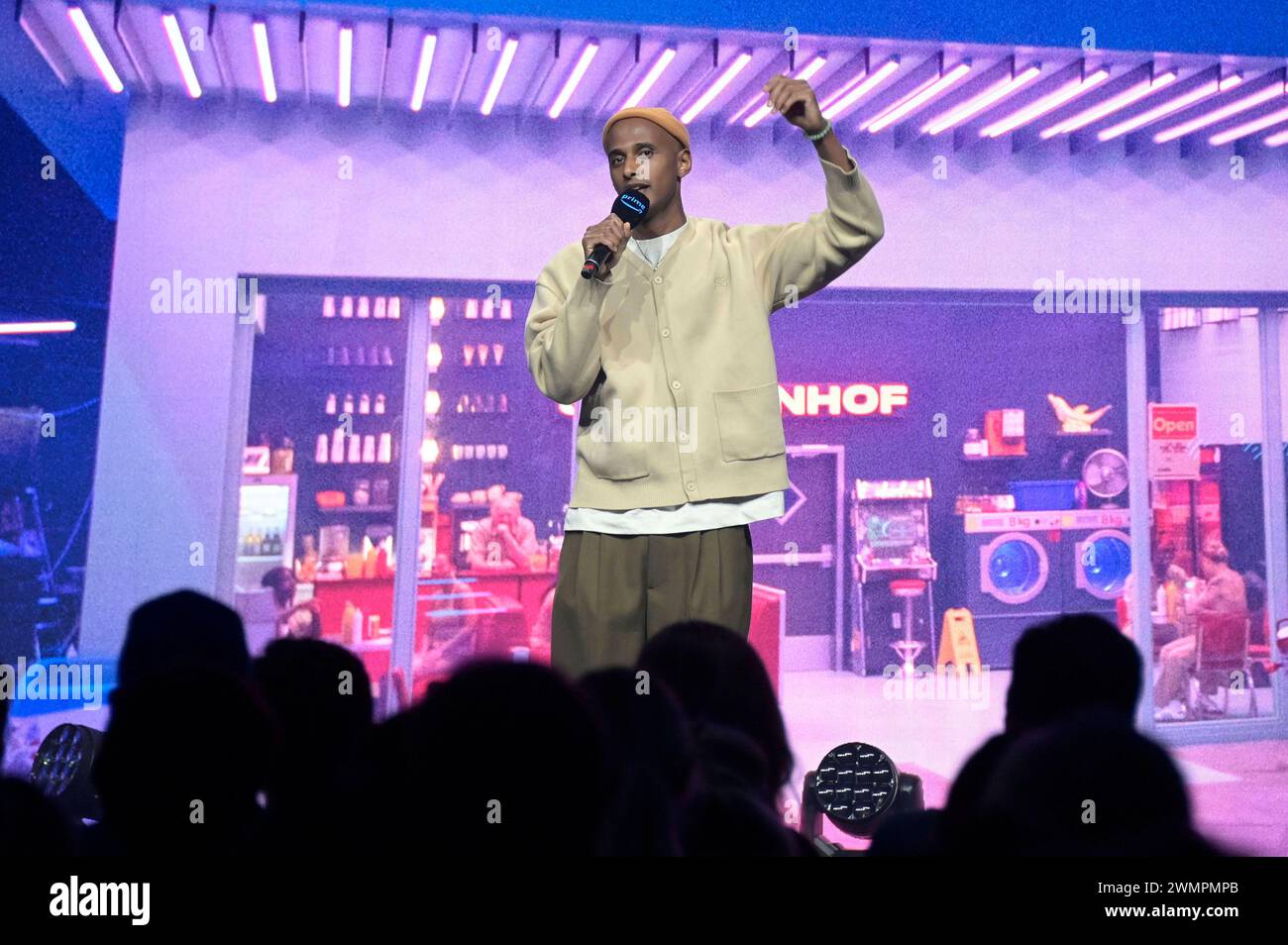 tedros-teclebrhan-bei-der-jahrespressekonferenz-prime-video-presents