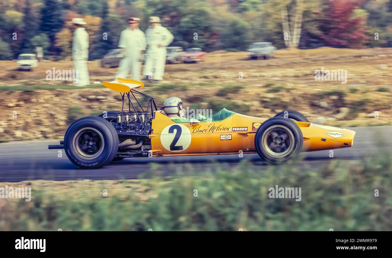 Bruce McLaten in a McLaren Ford Cosworth at the 1968 Canadian F1 Grand Prix at Circuit Mont-Tremblant, started 8th, finished 2nd Stock Photo