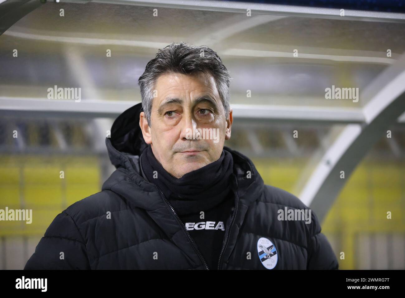 Lecco, Italy. 27th Feb, 2024. coach Alfredo Aglietti (Lecco) during the Serie BKT match between Lecco and Como at Stadio Mario Rigamonti-Mario Ceppi on February 27, 2024 in Lecco, Italy.(Photo by Matteo Bonacina/LiveMedia) Credit: Independent Photo Agency/Alamy Live News Stock Photo