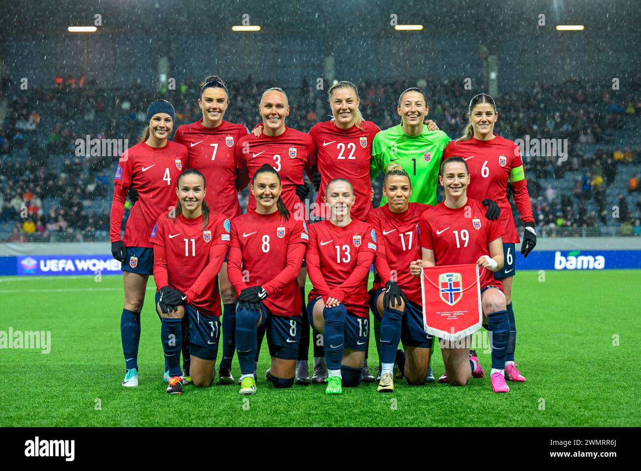 Stavanger, Norway 20240227.Norway's team before the soccer match in the ...