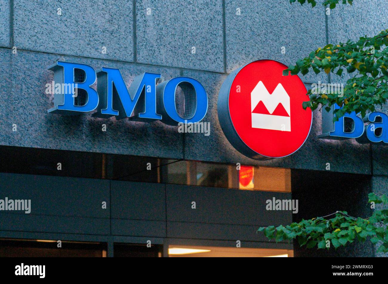 bmo a montreal bank toronto branches