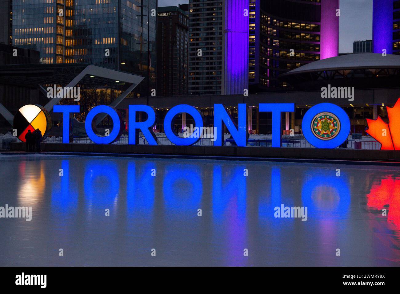 Guide Sign Toronro Toronto, ON, Canada – December 19, 2022: Toronro sign at Nathan ...