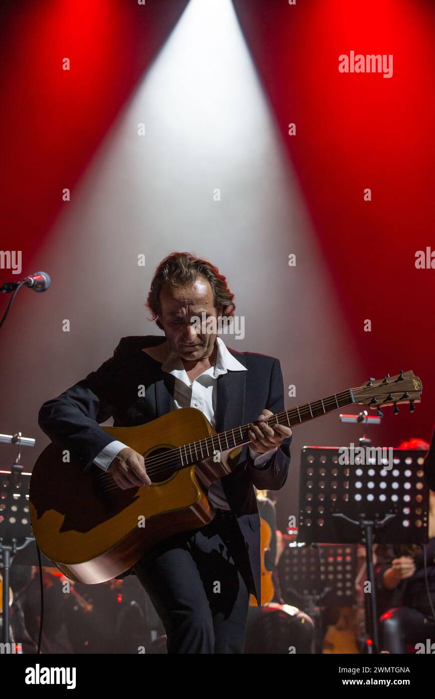 James guitarist Saul Davies performs on stage MUSIC FEEDS LIVE at the O2 Apollo Manchester on Tuesday 27 February, with the aim of raising money for food bank charity The Trussell Trust. Stock Photo