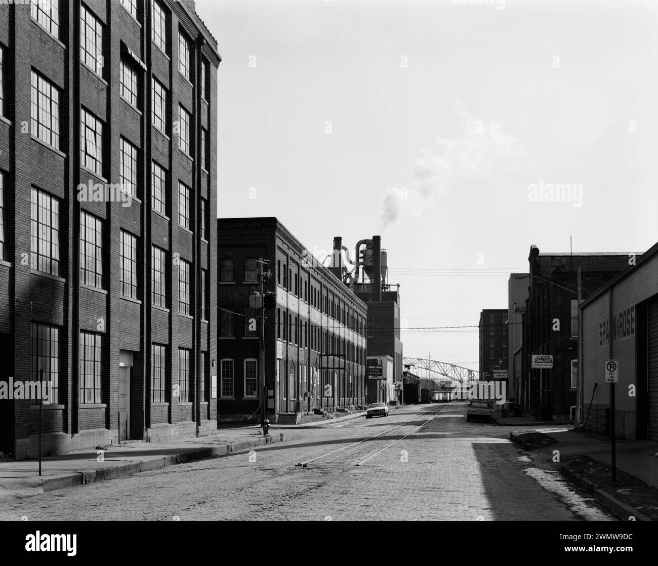 Overall view of 900 and 1000 blocks of Jackson Street, with Carr, Ryder and Adams Company Factory and Warehouse Annex in left foreground. View to South - Dubuque Commercial & industrial Buildings Stock Photo