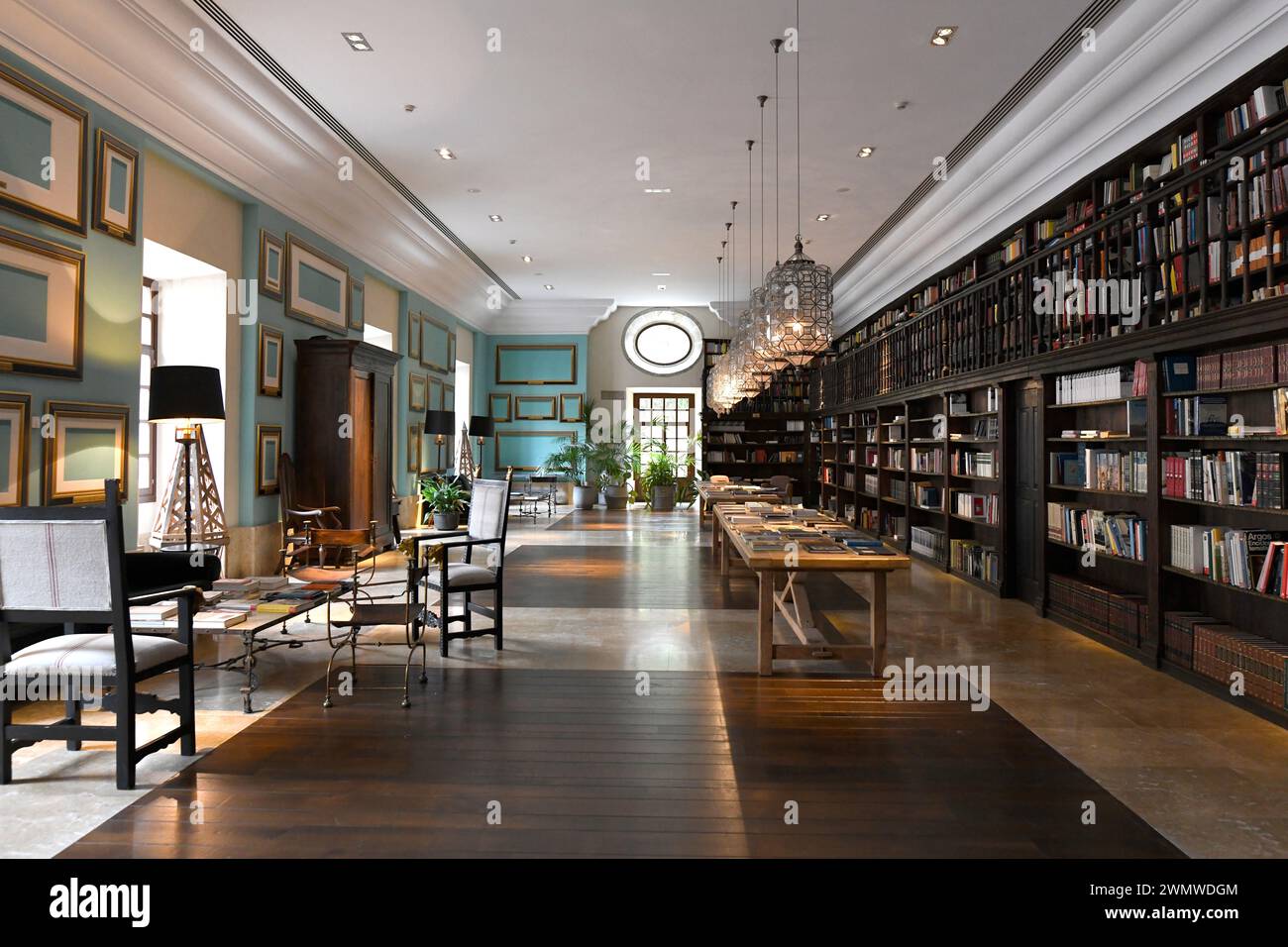 Dominicos library hi-res stock photography and images - Alamy