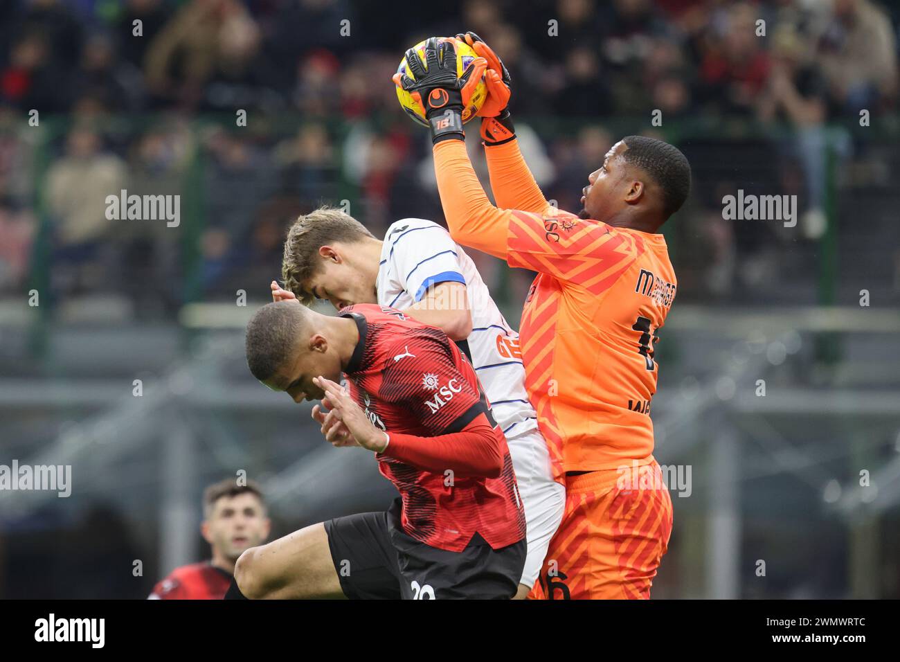 Milano Italy February 26 2024 Ac Milan vs Atalanta serie A 2023/2024 Mike Maignan (16 AC