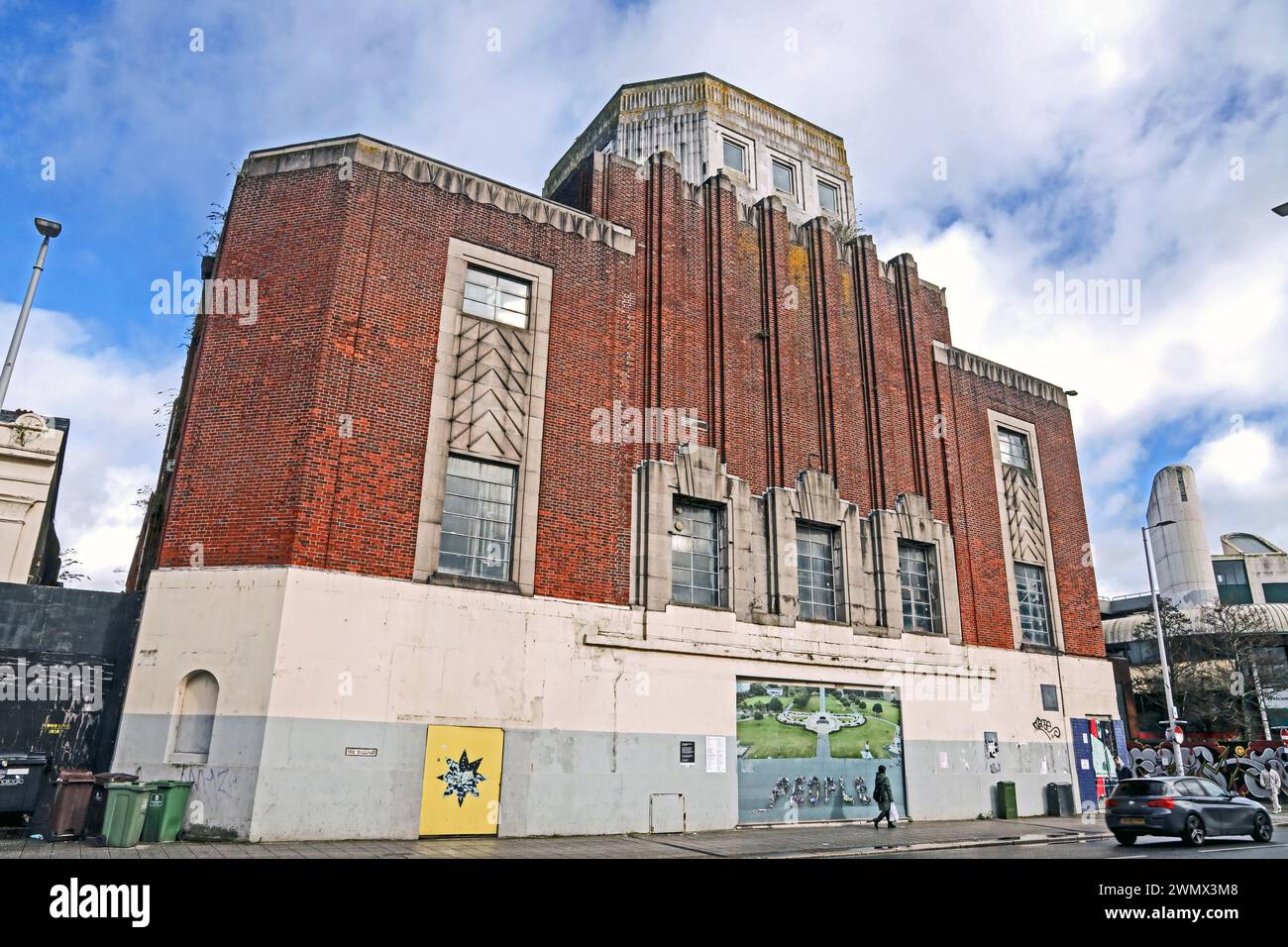 The former Millenium Club in Union Street, Plymouth undergoing renovation for a vibrant new life. In the past it has been a Gaumont then Odeon Cinema Stock Photo