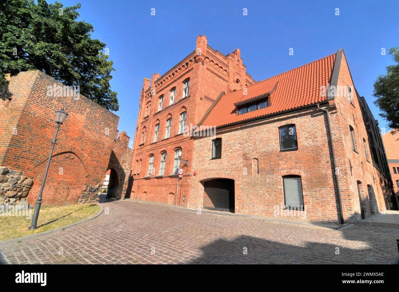 Torun Teutonic Order Ruins Castle Hi res Stock Photography And Images torun-teutonic-order-ruins-castle-hi-res-stock-photography-and-images