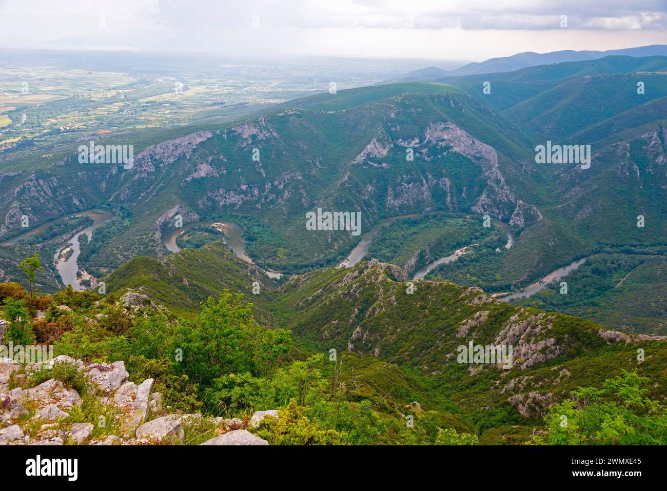 Breathtaking Mountain Landscape River Hi res Stock Photography And breathtaking-mountain-landscape-river-hi-res-stock-photography-and