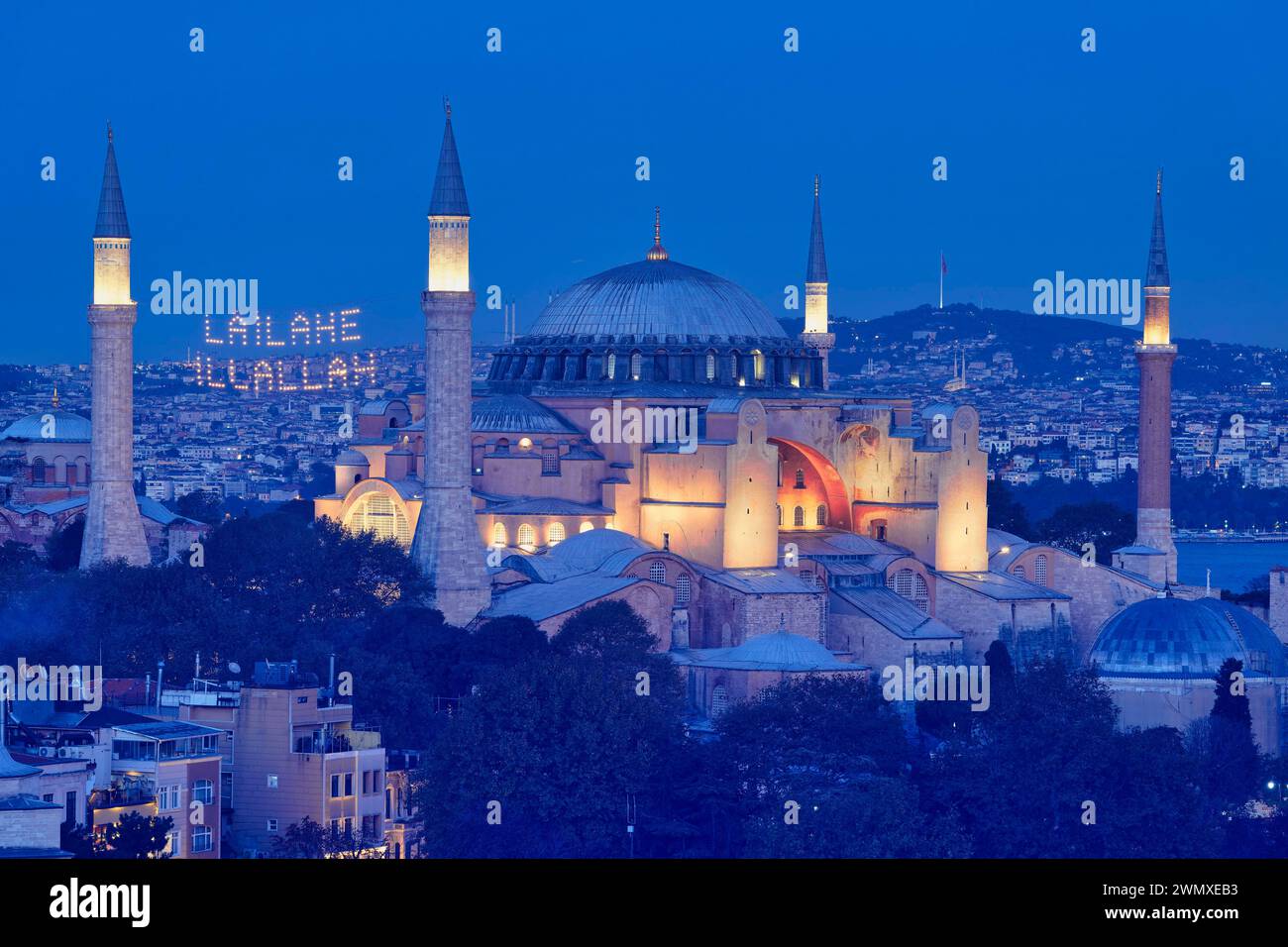 Hagia Sophia Mosque at sunset, Istanbul, Turkey Stock Photo - Alamy