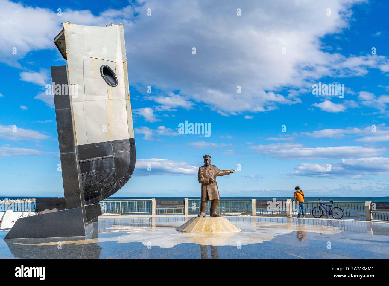 Monument to Captain Luis Pardo Villalon, saviour of the expedition of ...