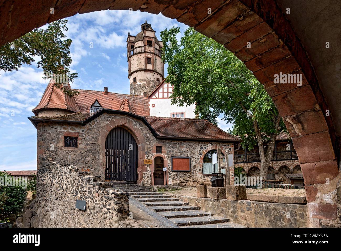 1st and 2nd gatehouse, castle gate, entrance with ticket office to the museum, keep castle tower, Ronneburg Castle, medieval knight's castle Stock Photo