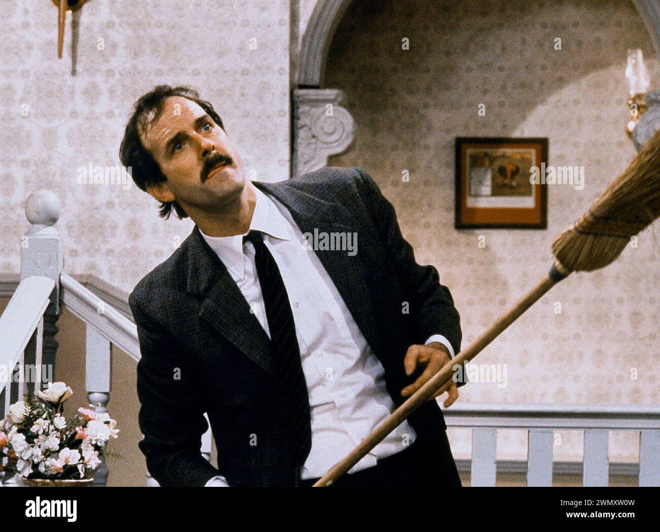 Fawlty towerstv series hires stock photography and images Alamy