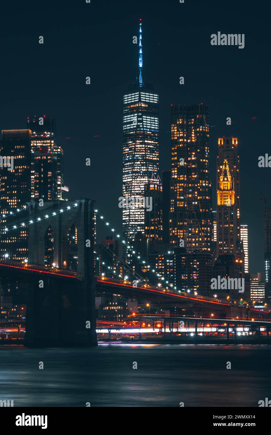 New York Skyline and Brooklyn Bridge Stock Photo - Alamy