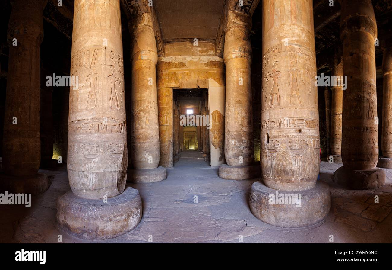 Egypt, Sohag, Abydos, Abydos city of pilgrimage of the Pharaohs listed as World Heritage by UNESCO, temple of Seti I, hypostyle room Stock Photo