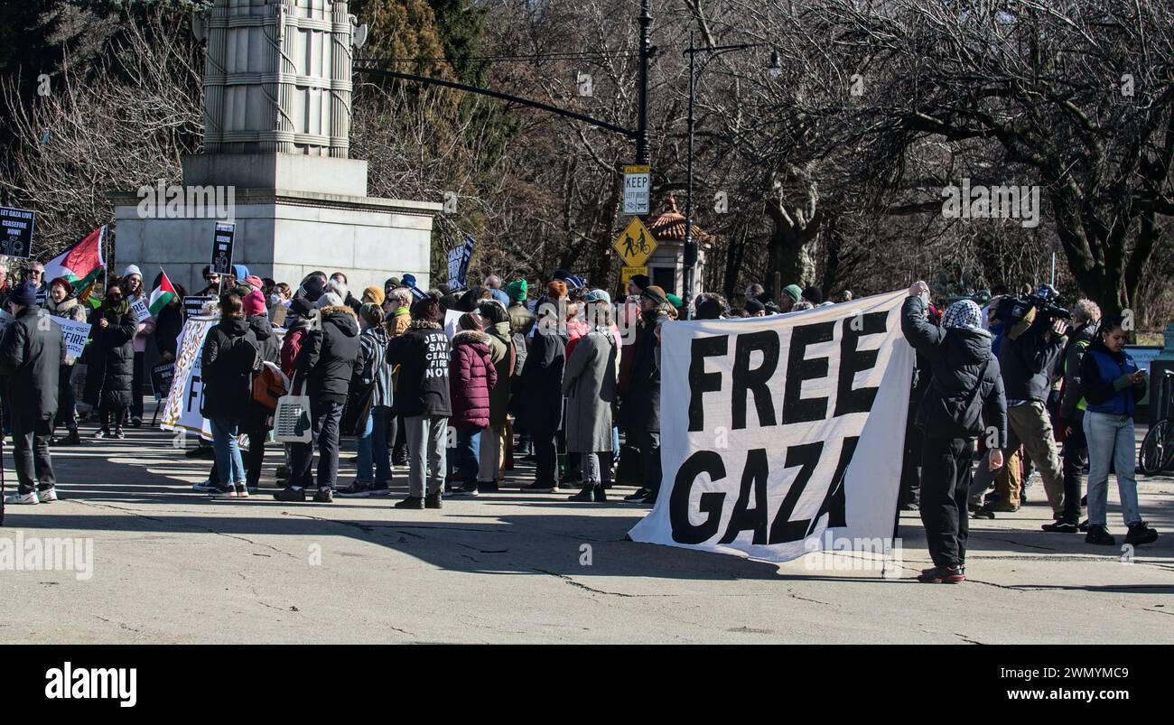 Gaza Sign Brooklyn, NY - Feb 25, 2024: Demonstrators hold Free Gaza sign at ...