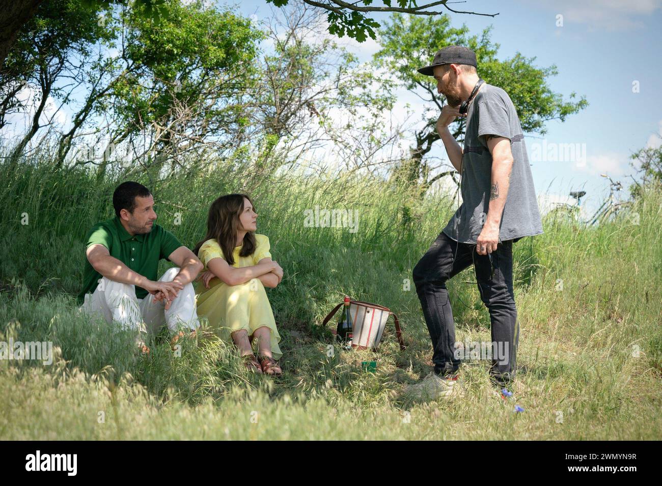 SPACEMAN, from left: Adam Sandler, Carey Mulligan, director Johan Renck ...