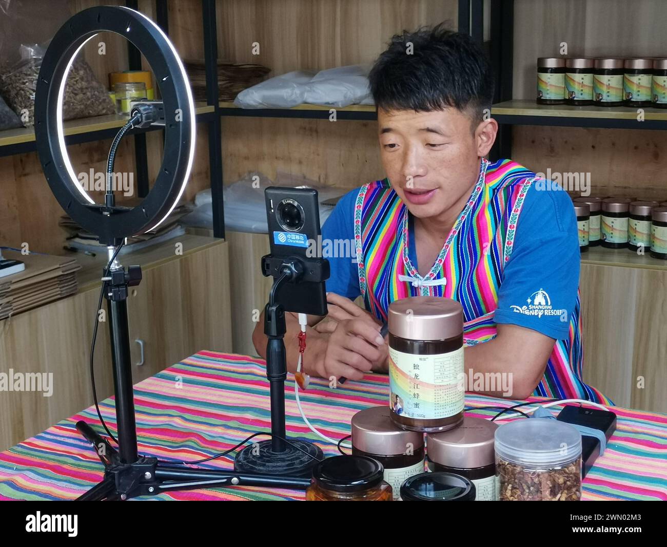 Poor file hi-res stock photography and images - Alamy