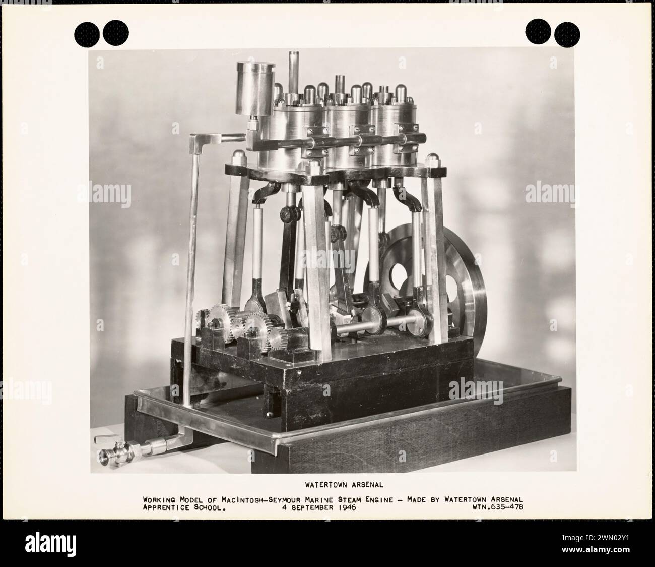 Working model of MacIntosh-Seymour Marine Steam Engine made by ...