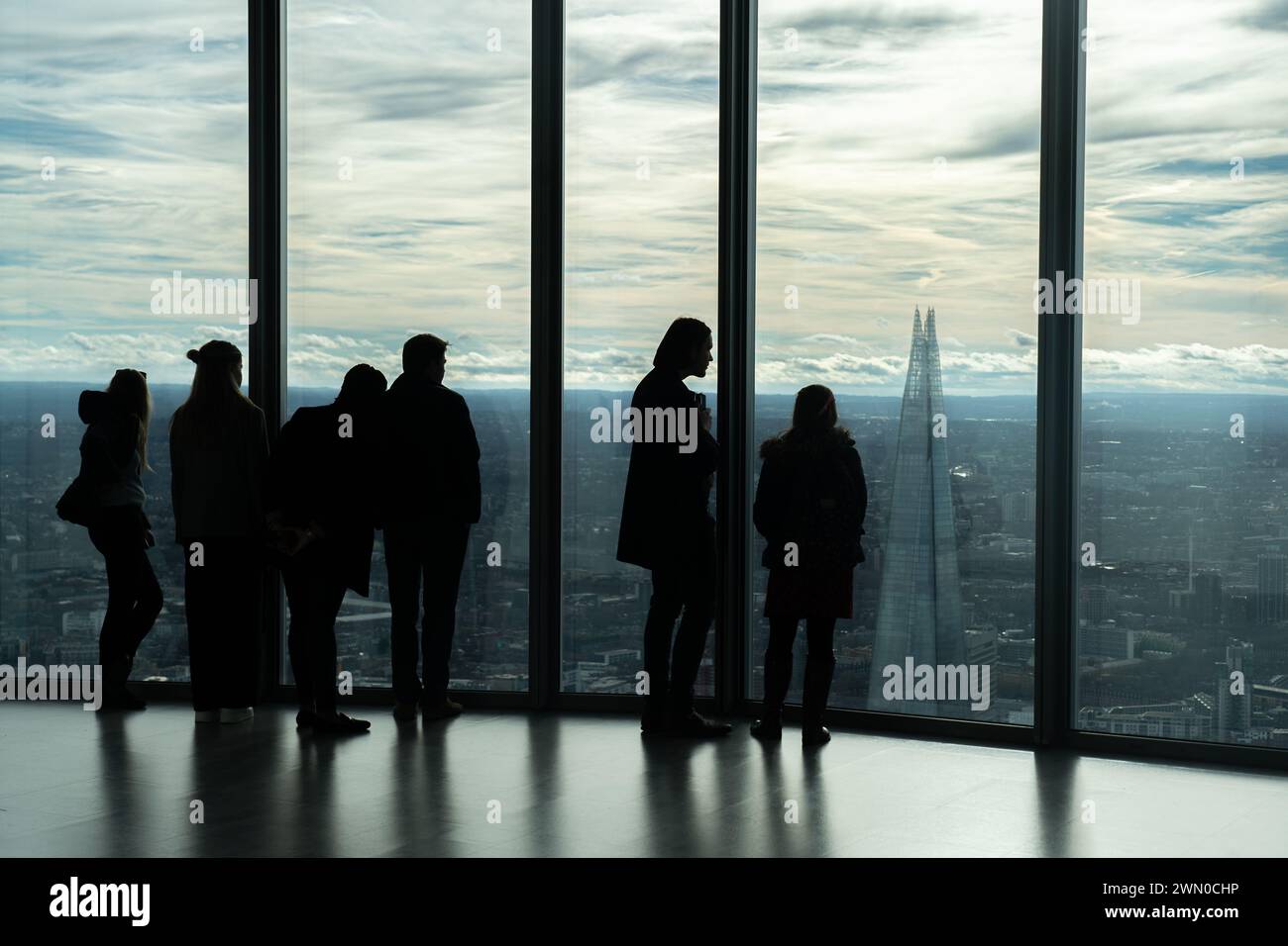 Tourists on the viewing platform of 22 Bishopsgate (the Horizon 22 viewing point) in London. (Photo date: Friday, February 2, 2024. Photo: Richard Gra Stock Photo