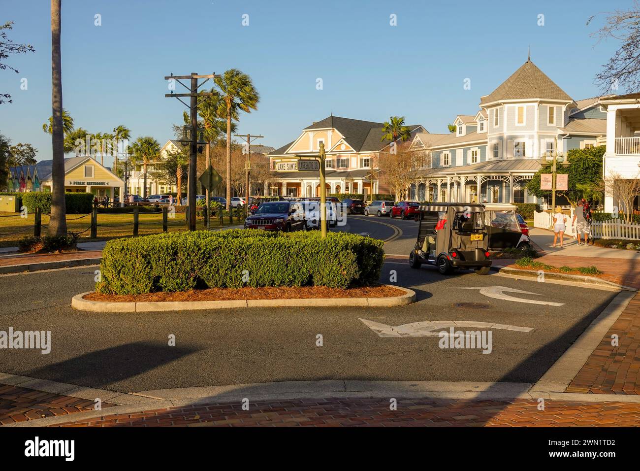 USA Florida FL The Villages retirement community seniors retirees Lake
