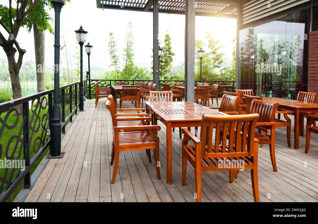 Bamboo cafe house hi-res stock photography and images - Alamy
