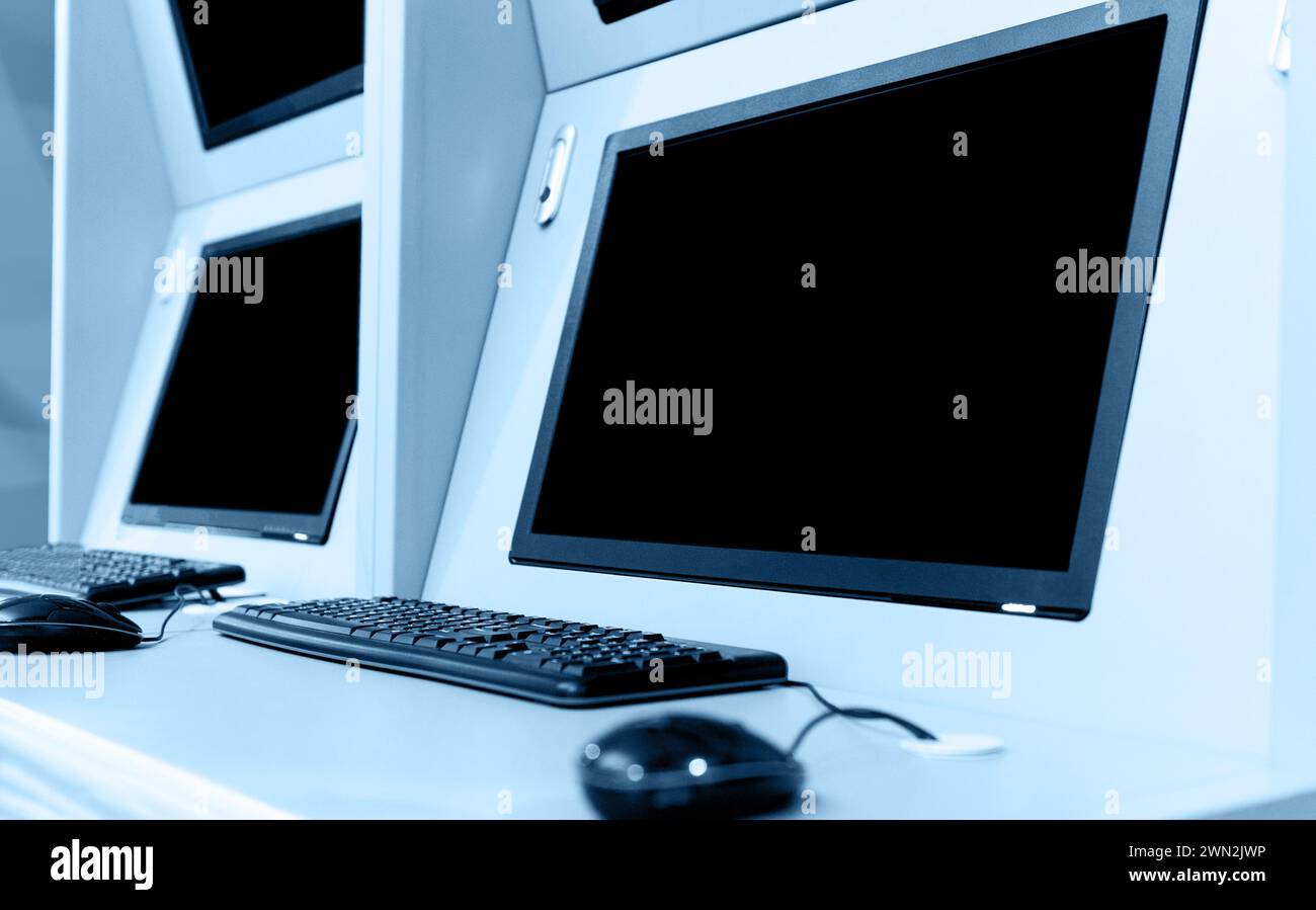 Air traffic controller screen hi-res stock photography and images - Alamy