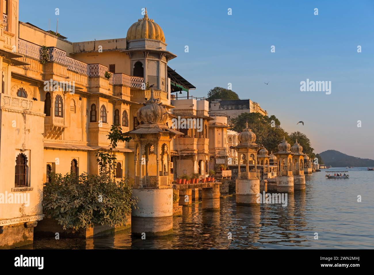 Lal Ghat Lake Pichola Udaipur Rajasthan India Stock Photo