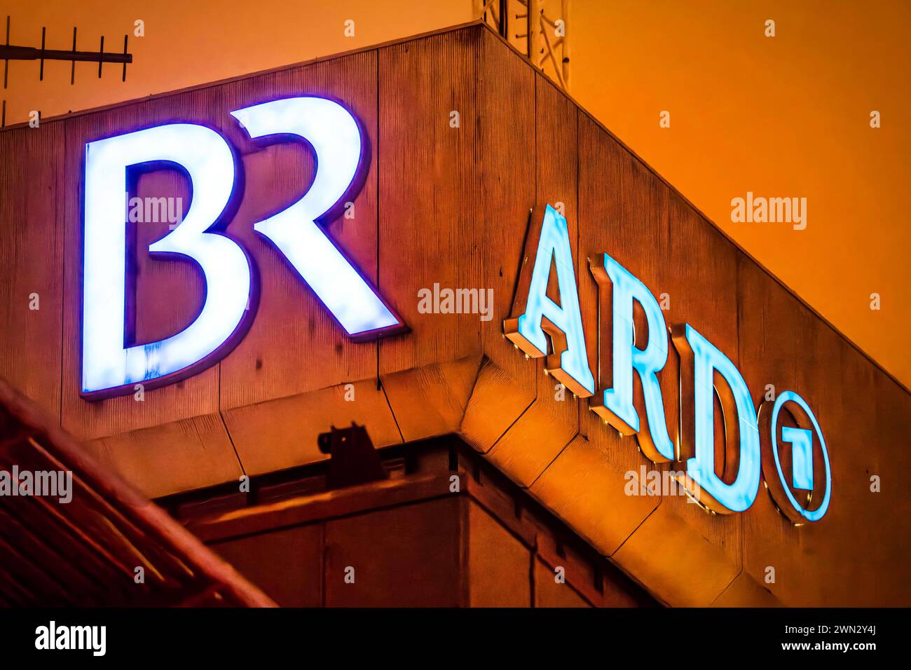 Ard font hi-res stock photography and images - Alamy